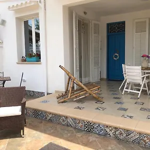 Cala Marina Holidays Ferienhaus