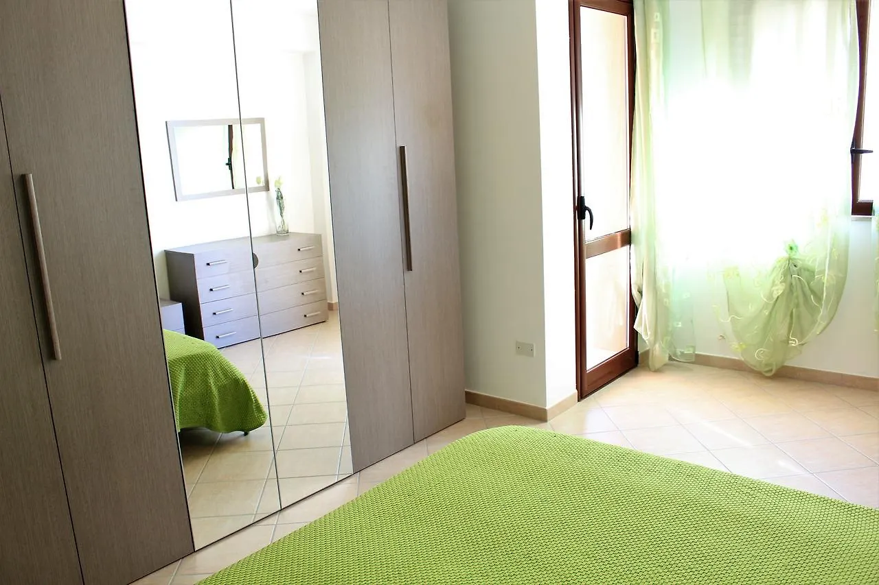 Case Vacanze Orlando Trappeto  Apartmán Trappeto (Sicily)
